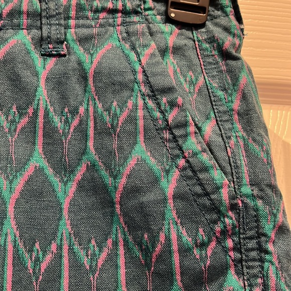 ⭐️SALE⭐️ ⭐️The North Face shorts - Picture 4 of 8